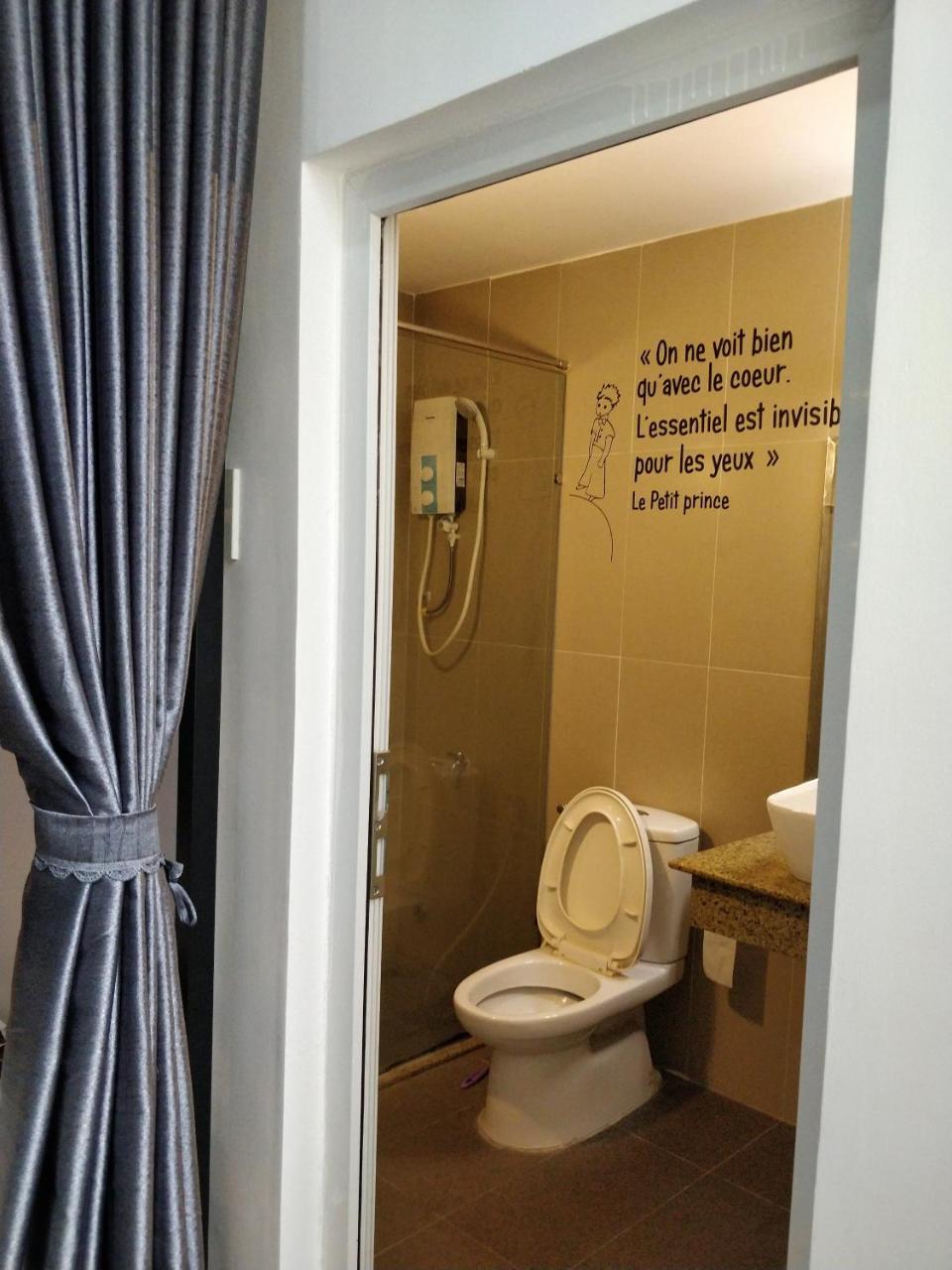 Le Petit Prince Nha Trang Hostel ภายนอก รูปภาพ